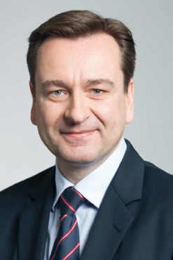 12a Joachim Wenning, CEO, Munich Re