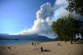 Heavy rain aids in tempering B.C. wildfires in Shuswap, Okanagan regions