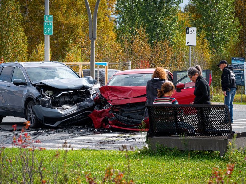 Family composing itself after an auto accident