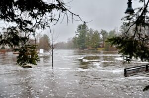 Flood in Pinkerton, Ontario, hits the 100-year event level Image