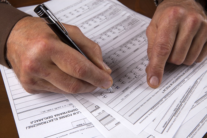 Filling out forms-Business notes, Questionnaires tax